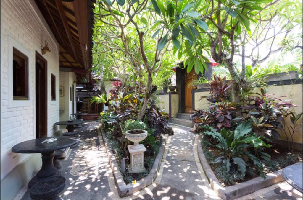 New Danas Canggu Guest House 캐로보칸 외부 사진