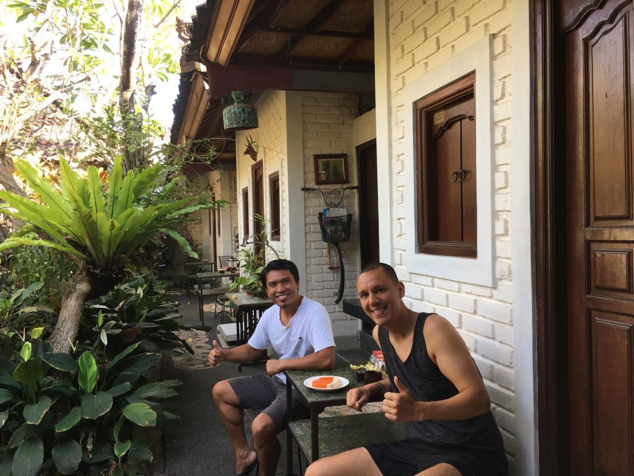 New Danas Canggu Guest House 캐로보칸 외부 사진