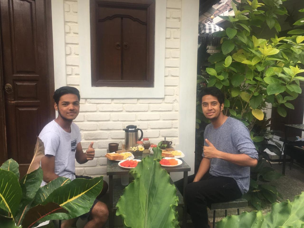 New Danas Canggu Guest House 캐로보칸 외부 사진