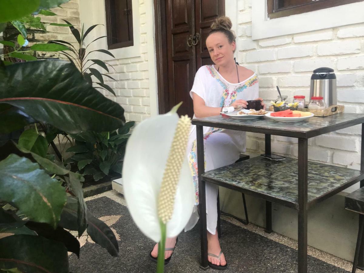 New Danas Canggu Guest House 캐로보칸 외부 사진