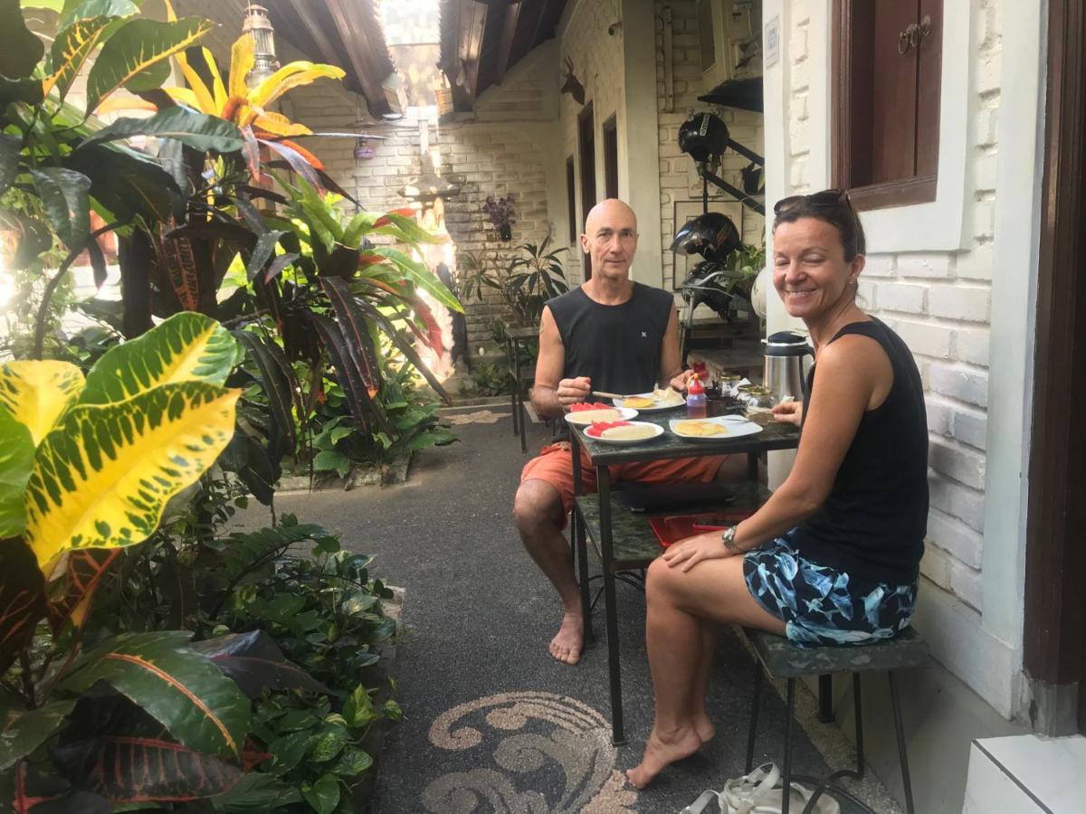 New Danas Canggu Guest House 캐로보칸 외부 사진